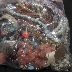 3.5 lb Unsearched Mixed Jewelry Lot Vintage Mod Mystery  Craft Upcycle Repair
